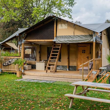 Camping Vossenberg - Op De Veluwe! 伊皮 外观 照片