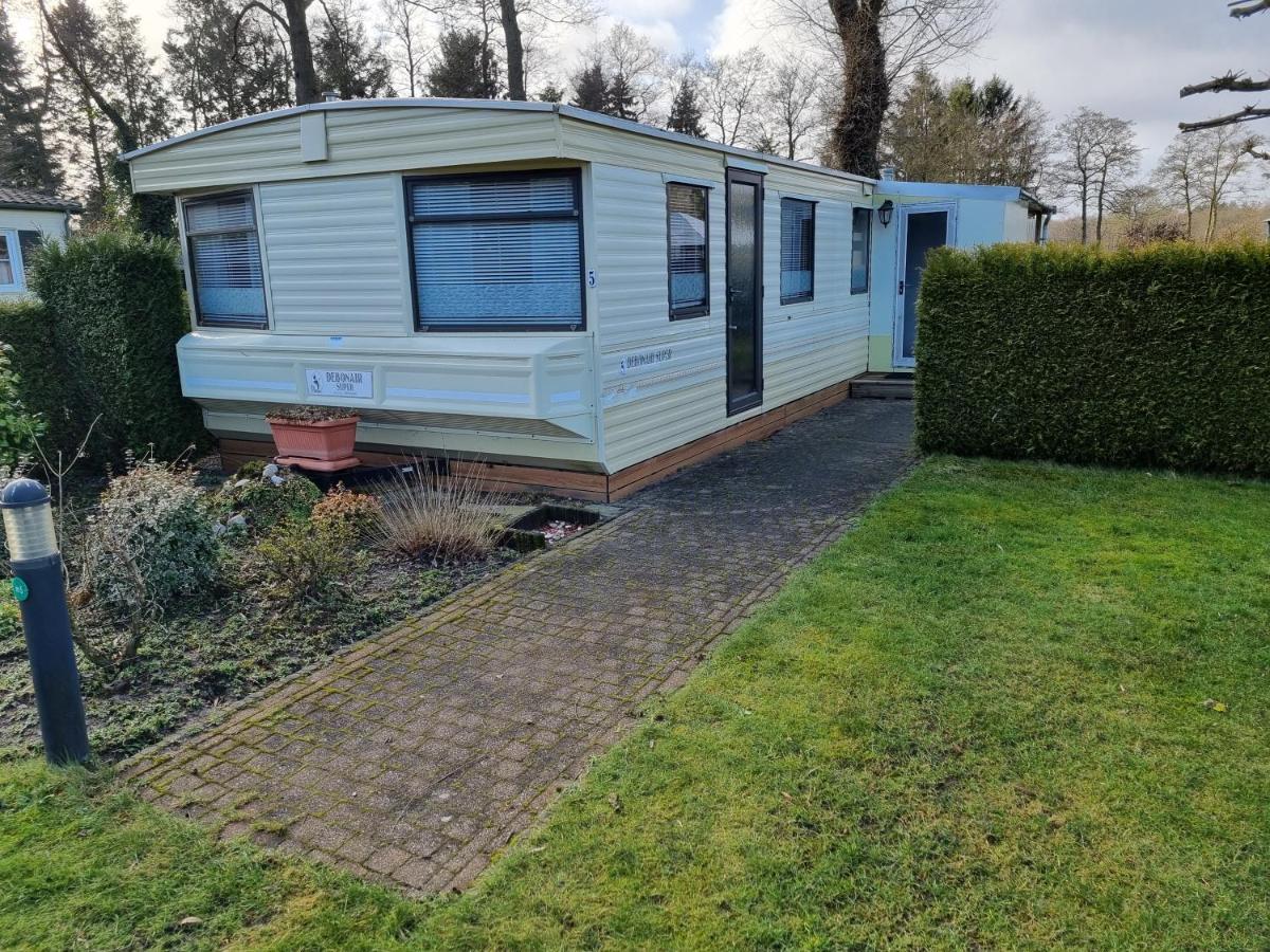 Camping Vossenberg - Op De Veluwe! 伊皮 外观 照片