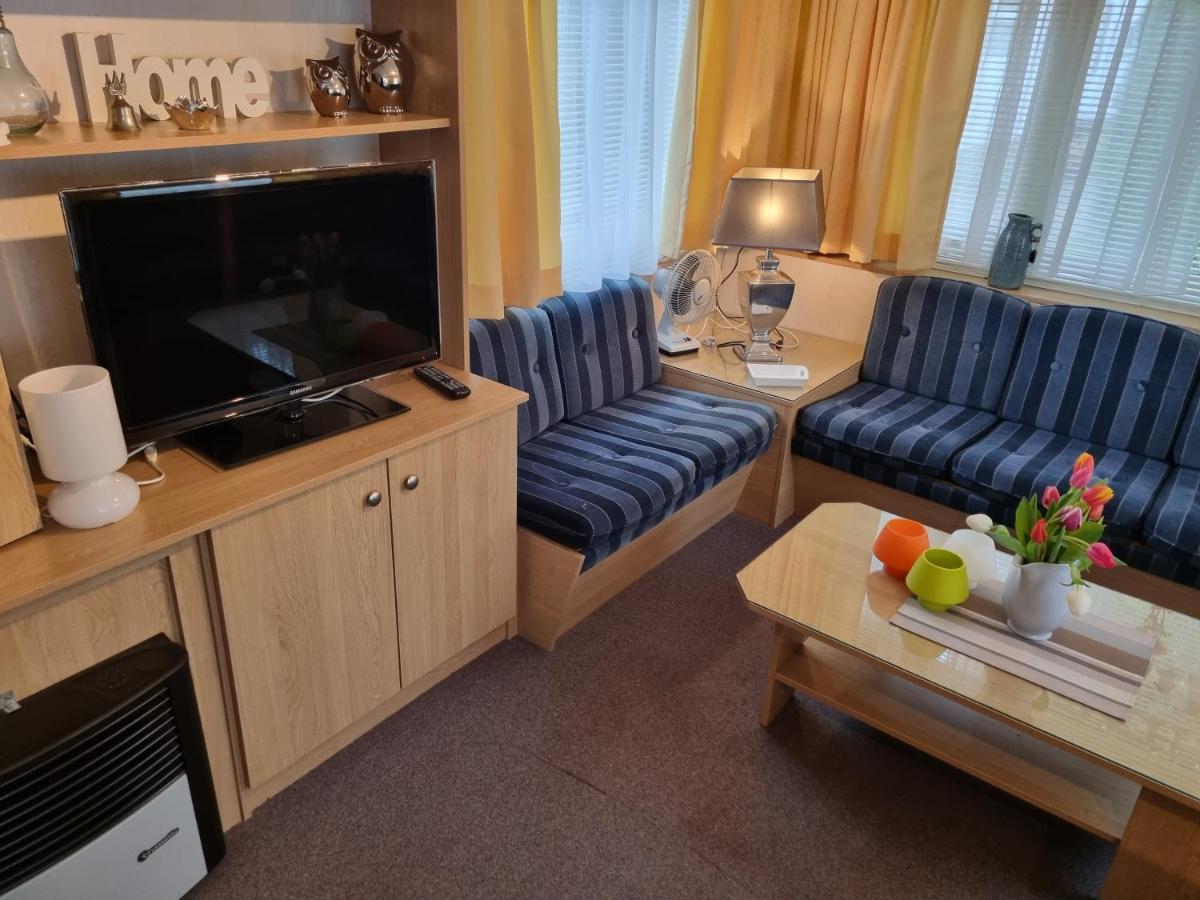 Camping Vossenberg - Op De Veluwe! 伊皮 外观 照片