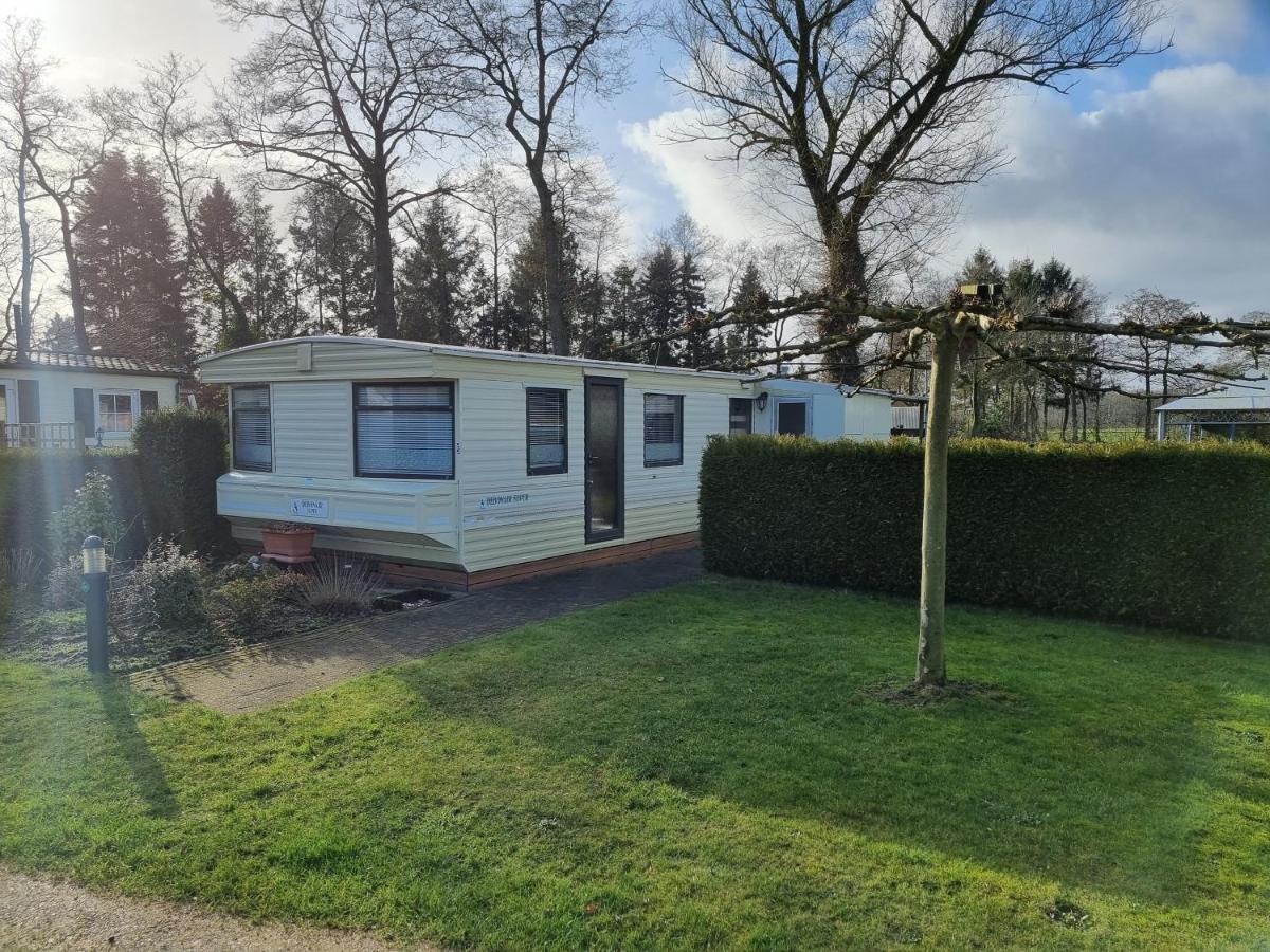 Camping Vossenberg - Op De Veluwe! 伊皮 外观 照片