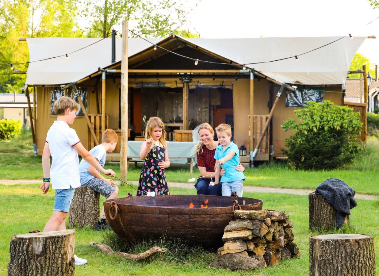 Camping Vossenberg - Op De Veluwe! 伊皮 外观 照片